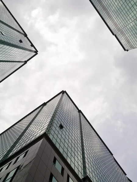 Budovy perspektivní pohled zdola nahoru — Stock fotografie