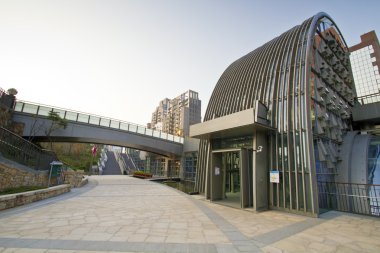 Taipei mrt İstasyonu'na (daan park istasyonu)