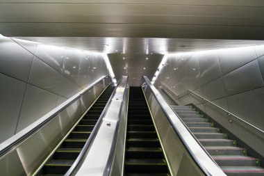 Modern merdiven durumda