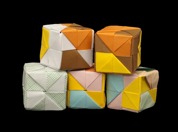 Cubos de papel plegado estilo origami . —  Fotos de Stock