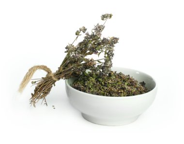 kase ve kekik bir dal olarak kurutulmuş kekik