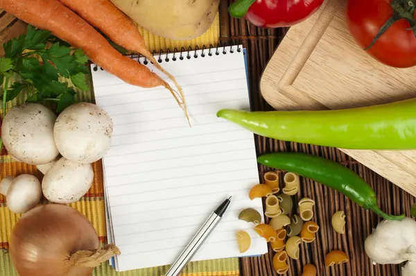 Notizbuch zum Schreiben von Rezepten — Stockfoto