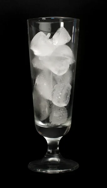 Verre rempli de glace — Photo