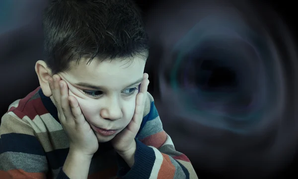 Sad child has problems — Stock Photo, Image