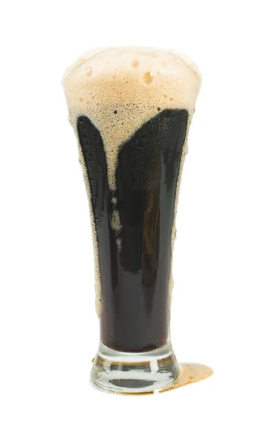 Mugg fylld med öl — Stockfoto