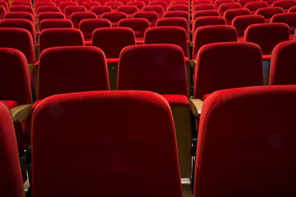 Sedili in un teatro e un'opera — Foto Stock