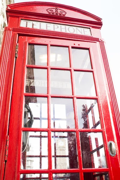 Τηλέφωνο καμπίνα στο Λονδίνο — Φωτογραφία Αρχείου