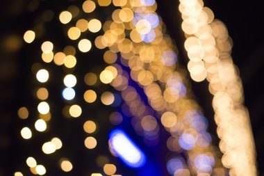 Alışveriş merkezindeki Noel ışıkları