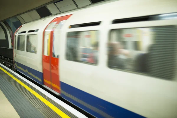 Ondergrondse in Londen — Stockfoto