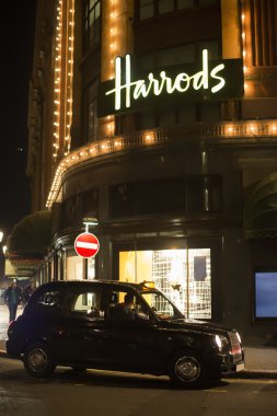Harrods department store ve taksi