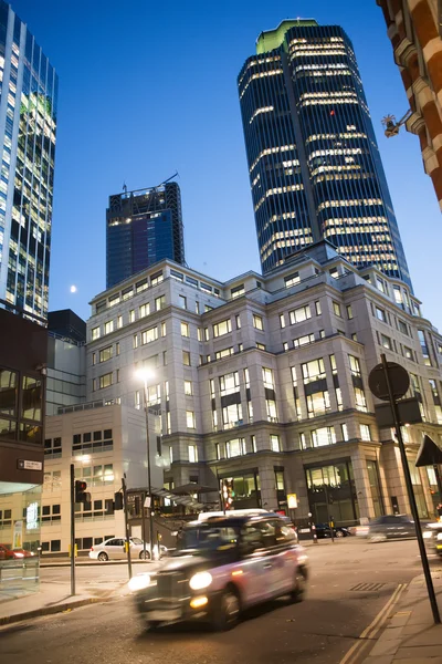 The city of London at night — Stock Photo, Image