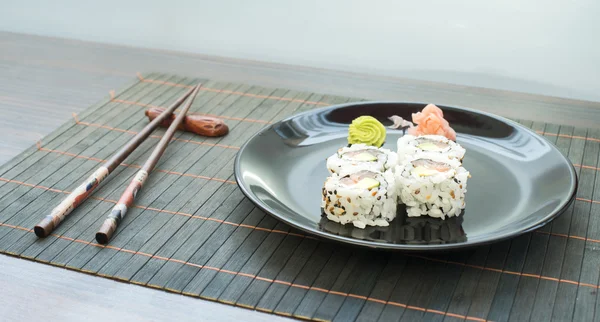 Plate of sushi — Stock Photo, Image