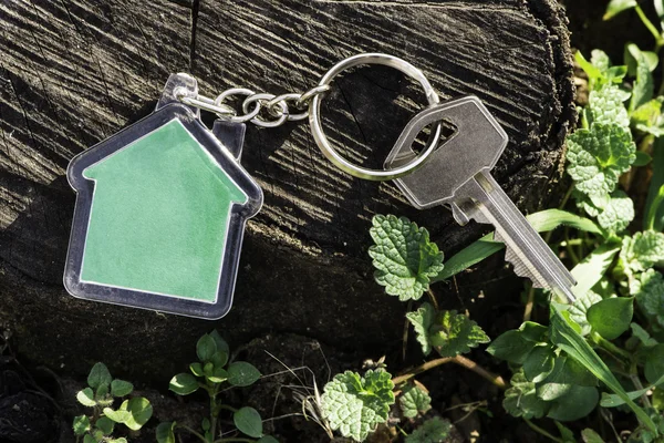 Keychain in a shape of house — Stock Photo, Image