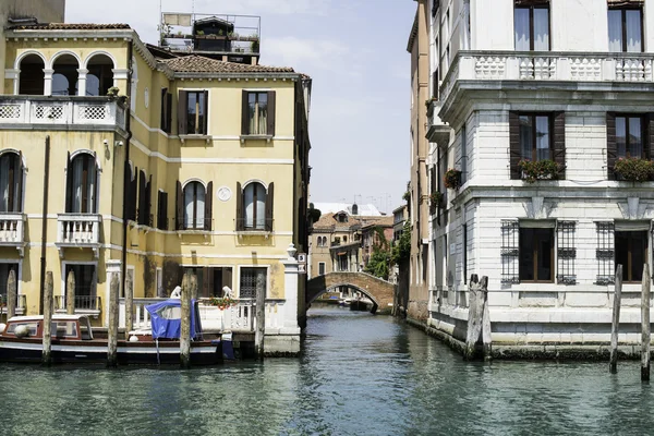 Старовинних будівель у Венеції — стокове фото