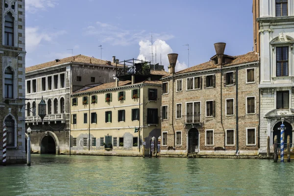 Edifícios antigos em Veneza — Fotografia de Stock