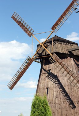 Beyaz Rusya'da yel değirmeni