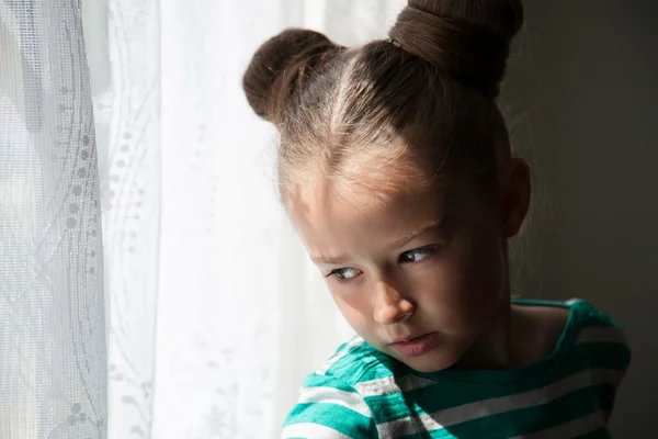 Portrait of little girl — Stock Photo, Image