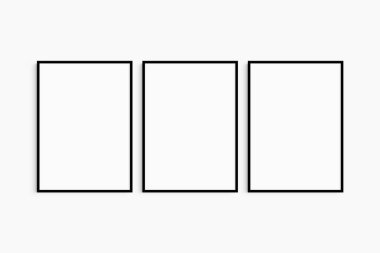 Çerçeve modeli 5x7, 50x70, A4, A3, A2, A1. Üç ince siyah çerçeve seti. Galeri duvarı maketi, 3 kare seti. Temiz, modern, minimalist, parlak. Portre. Dikey.