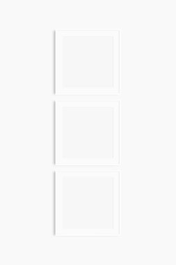 Çerçeve modeli 1: 1 kare. Üç tane ince kare çerçeve seti. Temiz, modern, minimalist, parlak galeri duvarı maketi, paspas açık 3 kare seti..