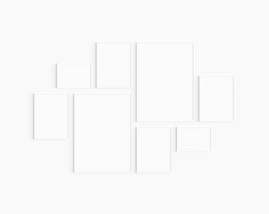 Galeri duvarı modeli. 8 beyaz çerçeve seti. Galeri duvarı çerçeve modeli. İki 50x70 (5: 7), dört 30x40 (3: 4), ve iki A4 (7: 5) beyaz çerçeve.