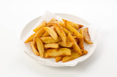 beyaz zemin üzerine patates kızartması