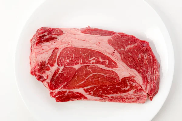 Çiğ Biftek Chuck Göz Devirme — Stok fotoğraf