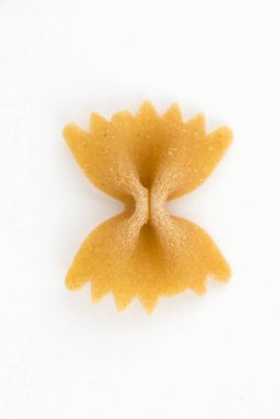 Tam tahıllı makarna farfalle - yay şeklinde