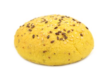 Tohumlu taze zerdeçal çöreği.