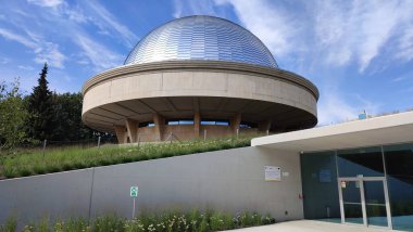 The buliding of planetarium and astronomical observatory 