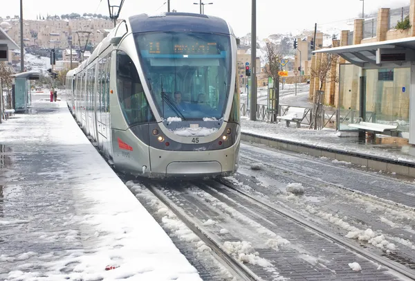 Şehir tren durağı Kudüs'te