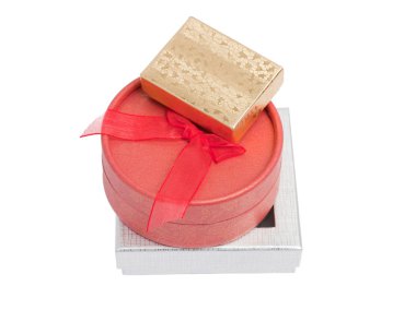 En iyi kırmızı altın hediye kutusu