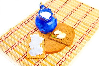 sarımsak ve gevrek ekmek