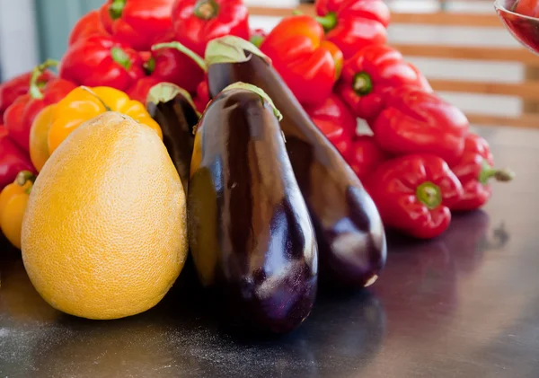 Closeup on pamelo and marrow pumpkin — Stock Photo, Image