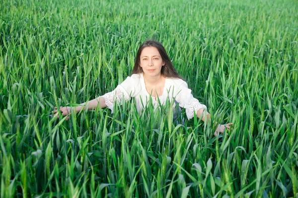 Green wheat field — Stock Photo, Image