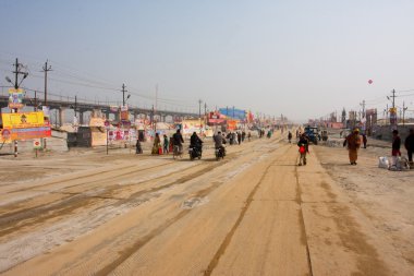 Indian yol üzerinde hareket
