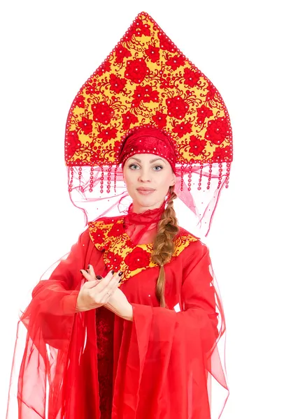 Mujer vestida con ropa tradicional rusa. Aislado sobre blanco . —  Fotos de Stock