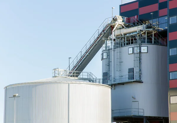 Parte de la central eléctrica ecológica de turba — Foto de Stock