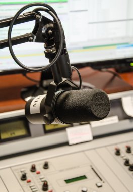 bir radyo stüdyosu karıştırma bir panelde bir parçası