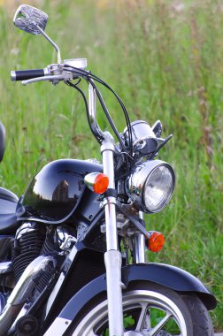 Yalnız ayakta vintage motosiklet