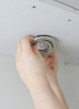 Erkek el ampul yükleme