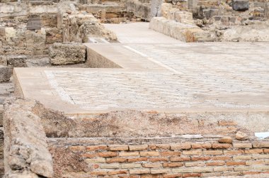 Antik halı taş.