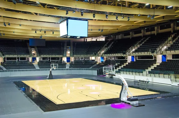 Imagen de la arena de baloncesto vacía interior . —  Fotos de Stock
