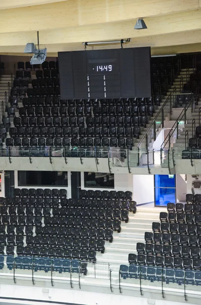 Imagem de assentos vazios da arena esportiva . — Fotografia de Stock