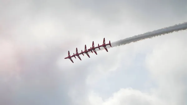 Tallinn Bay Estonia Junio Flechas Rojas Expositor Acrobático Real Fuerza — Foto de Stock