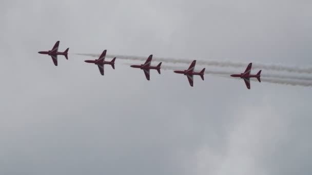 Tallinn Bay Estland Juni Red Arrows Royal Air Force Kunstflugshow — Stockvideo