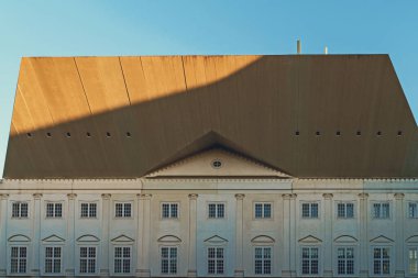 Tartu Üniversitesi Narva Koleji.