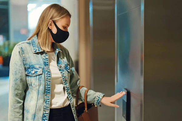 Woman Medical Mask Calling Elevator — Stock Photo, Image