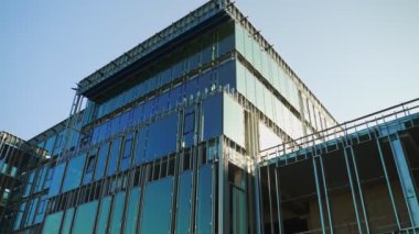 Yeni lüks modern apartman inşaatı.