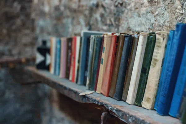 Many Books Lie Street Bookcrossing — Stock Photo, Image