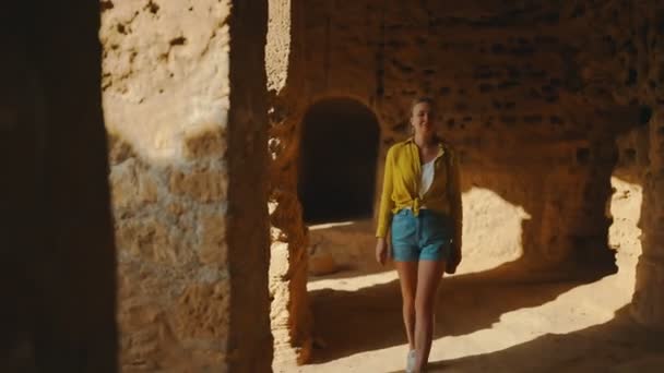 Woman Visiting Tombs Kings Paphos — Stock Video